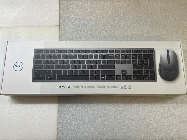 Dell Premier Multi-Device Wireless Keyboard/Mouse KM7321WGY-CA-Canadian-French
