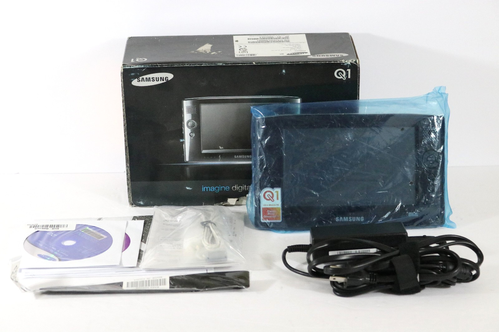 Samsung Q1 Handheld PC Pentium M 1GHz 1GB RAM 60GB HDD V002/SEA Retro RARE WinXP
