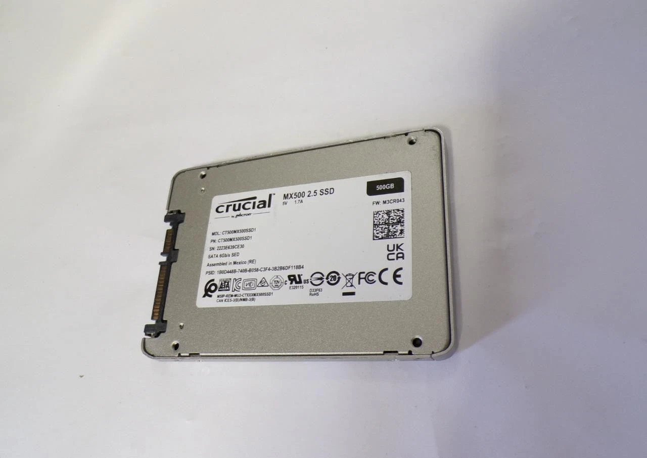 Crucial MX500 500GB 2.5" SATA III Internal SSD Drive CT500MX500SSD1 Health 100