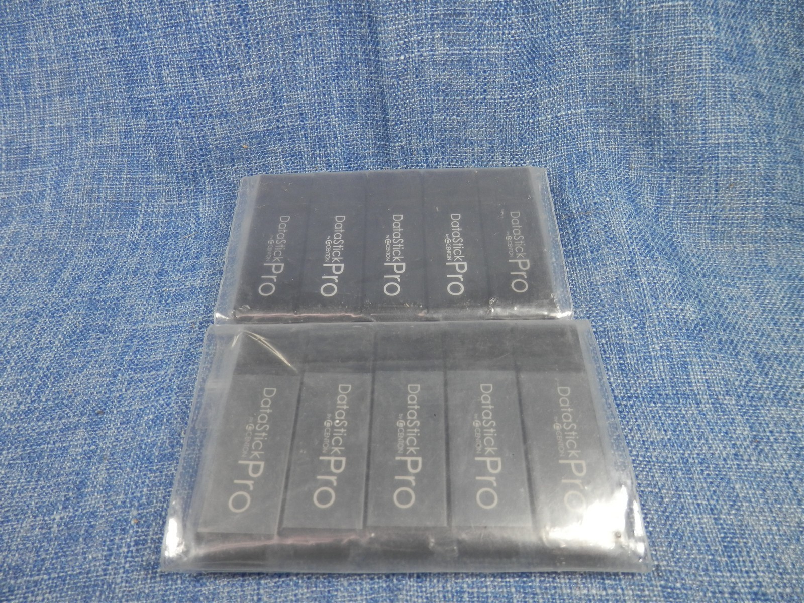 Bundle of 10 Centon DataStick Pro USB Flash Drives USB 3.0, 8GB, Black S1-U3P6-8
