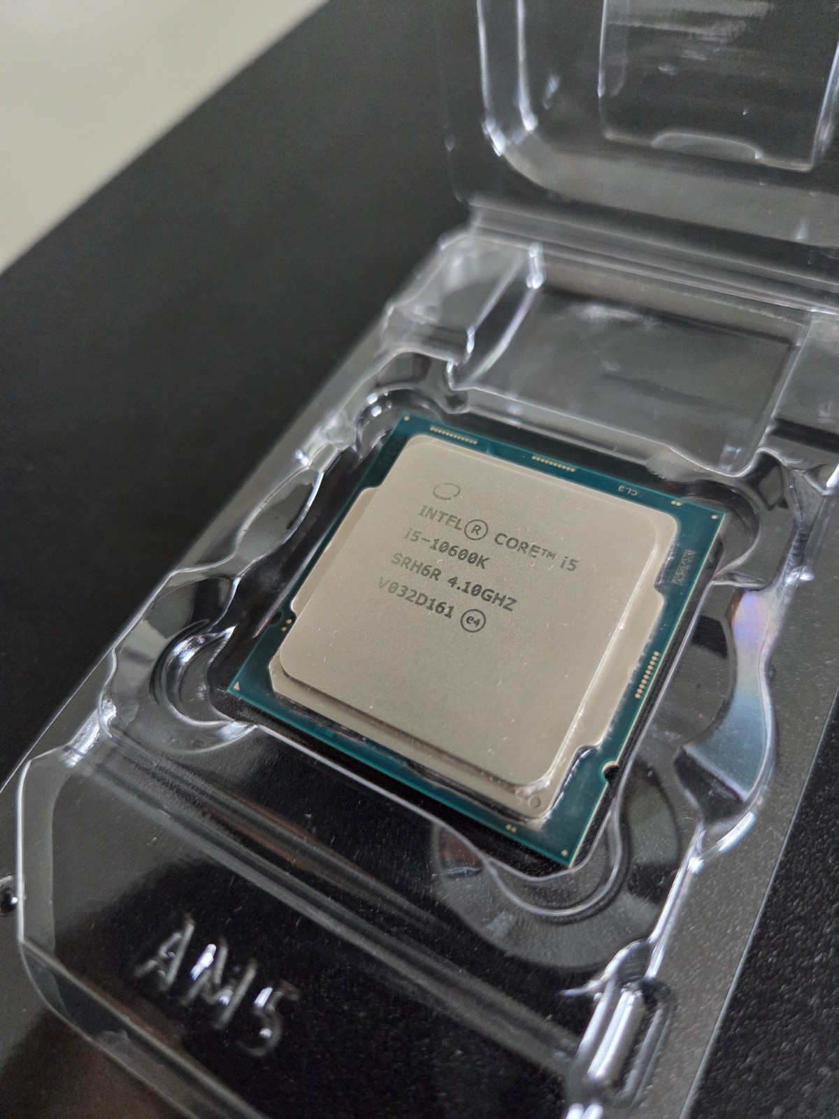 Intel Core i5-10600K 4.1 GHz Socket FCLGA1200 Processor (SRH6R)