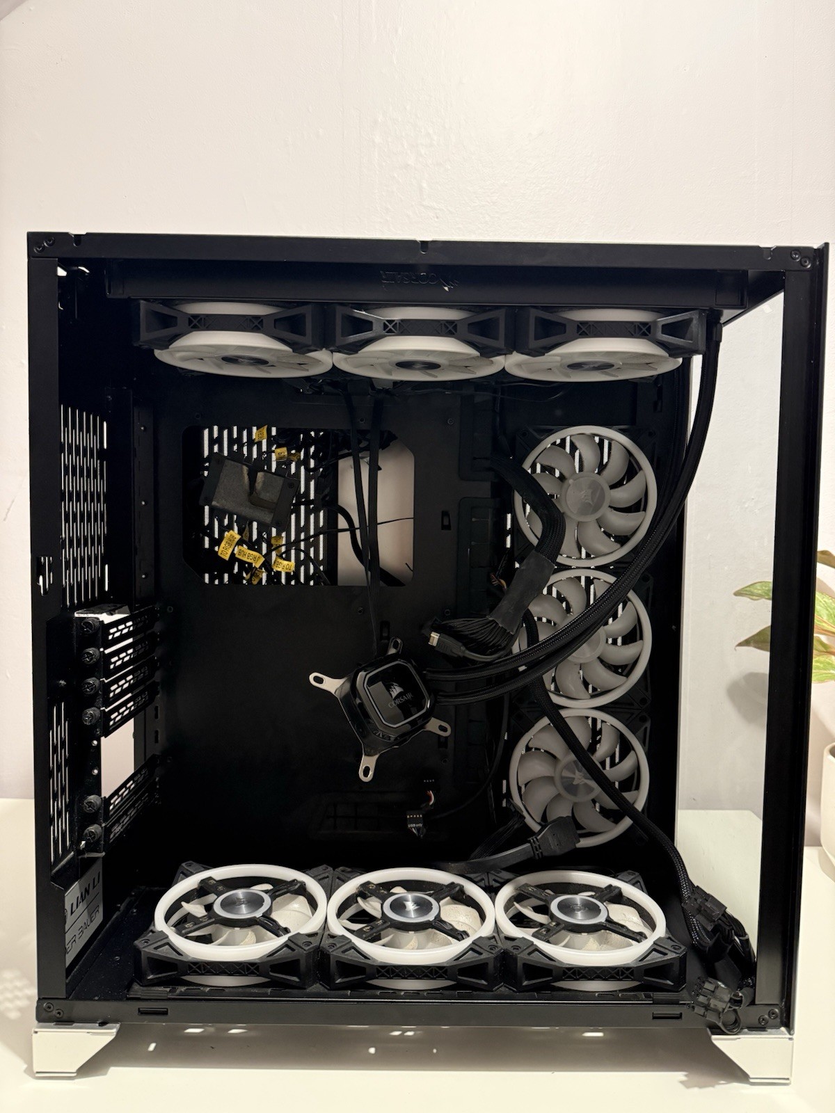 Lian li Silver Case With Fans And Power Supply