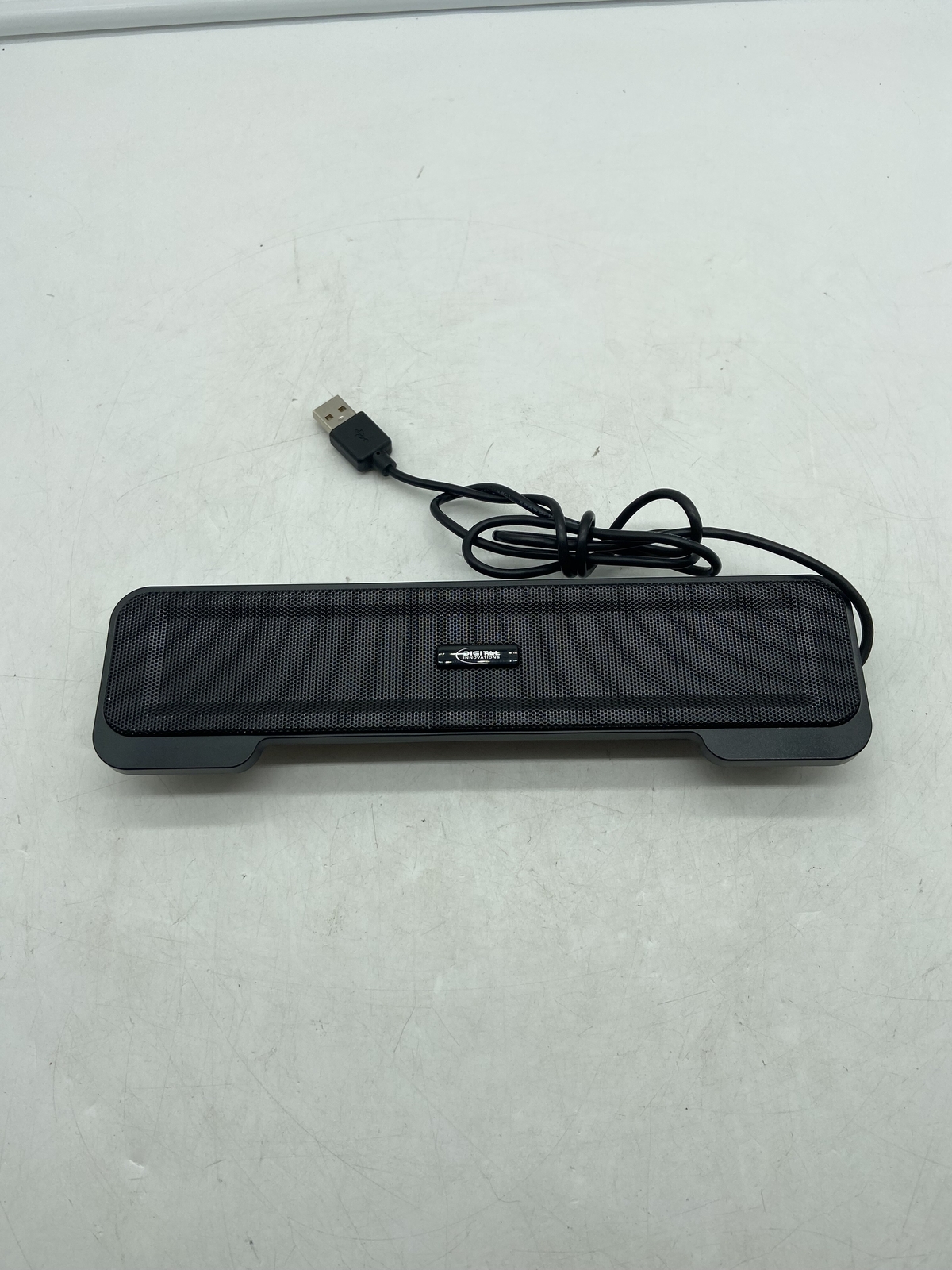 Digital Innovations 4330400 Acoustic Notebook Universal Sound Bar 