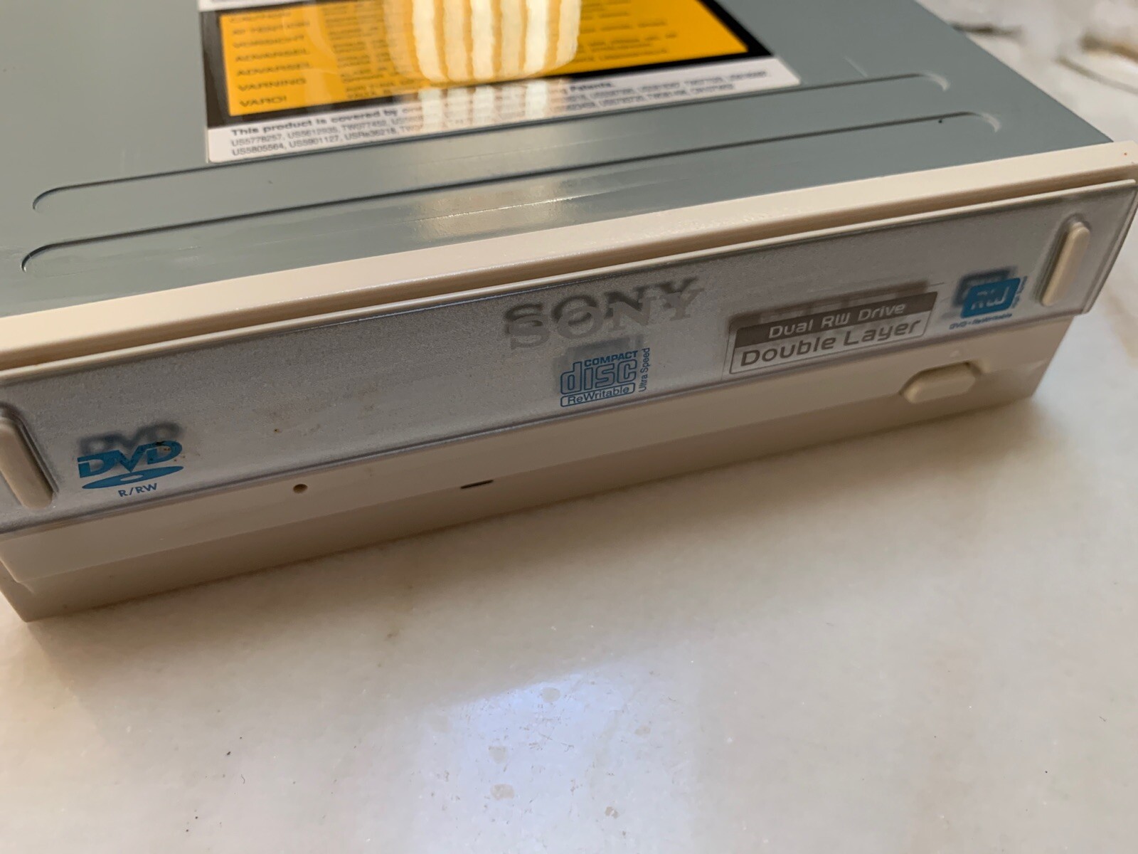 Sony DVD/CD Rewritable Drive DRU-720A White IDE With Cables