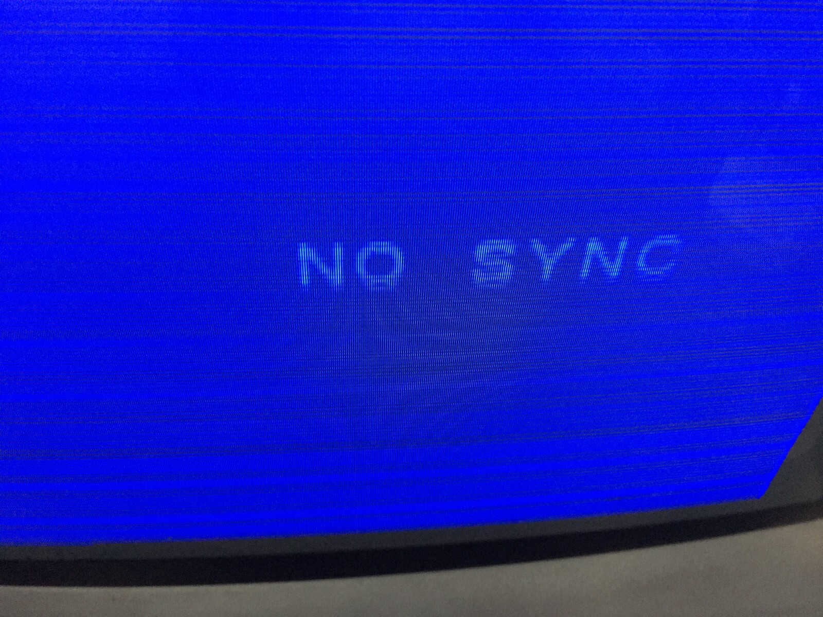 Sony Trinitron PVM-20L2 Color Video Monitor