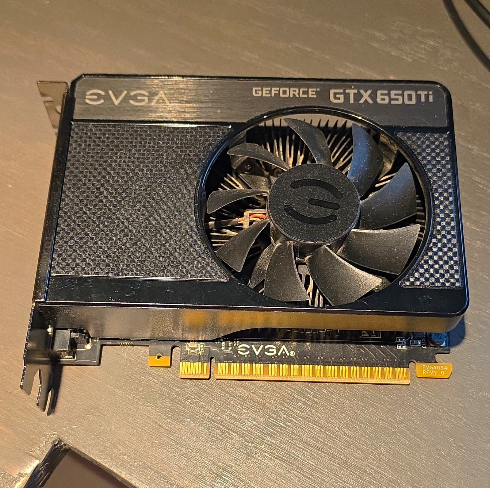EVGA GeForce GTX 650 Ti 1GB PCIe x16 Dual DVI CUDA 6-Pin