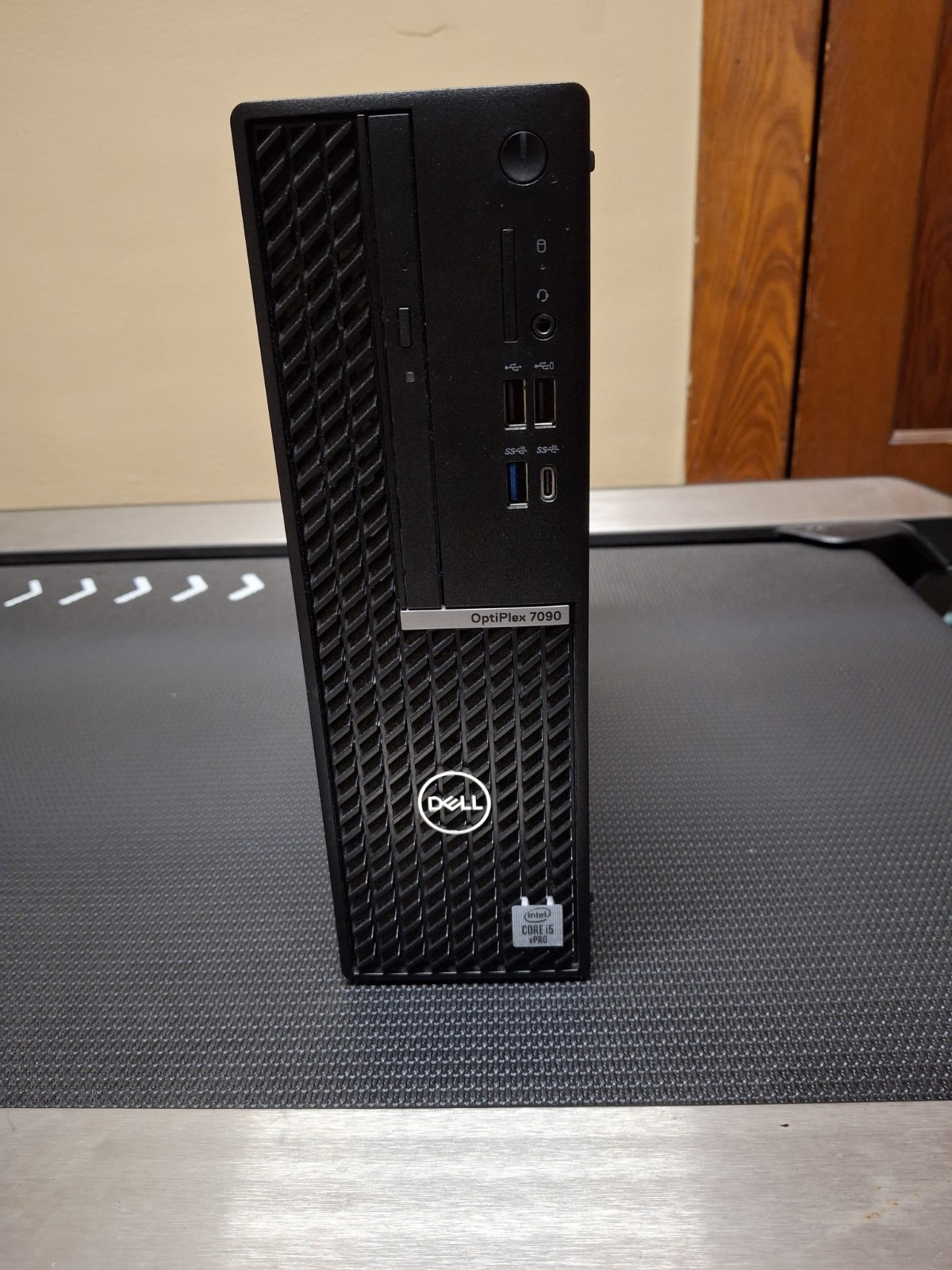 Dell OptiPlex 7090 Desktop PC - Intel Core I5-10505 VPro