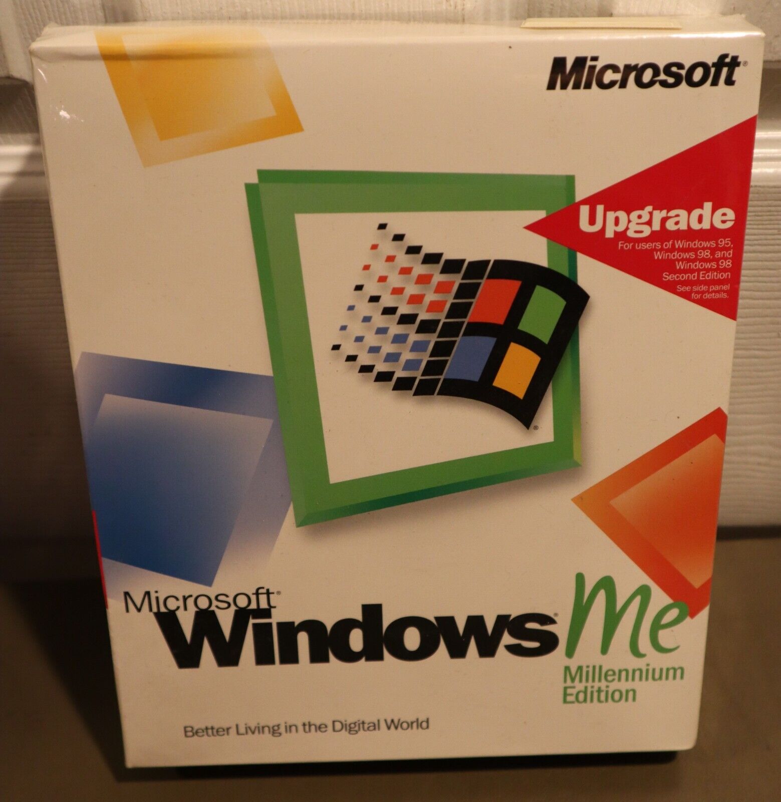 NEW & SEALED - Microsoft Windows ME Millennium Edition Upgrade US/Canada Version