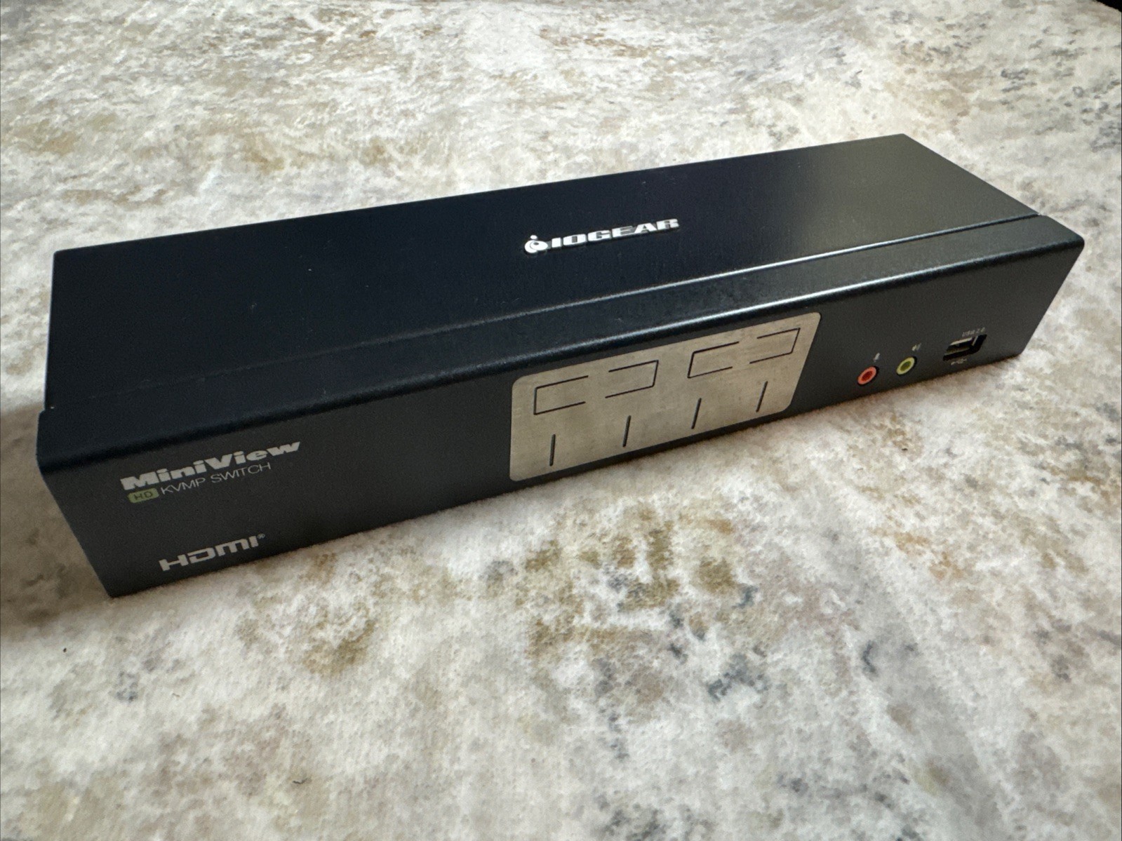IOGEAR MiniView GCS1794 4-Port HD HDMI USB 2.0 KVMP Switch With Audio Black