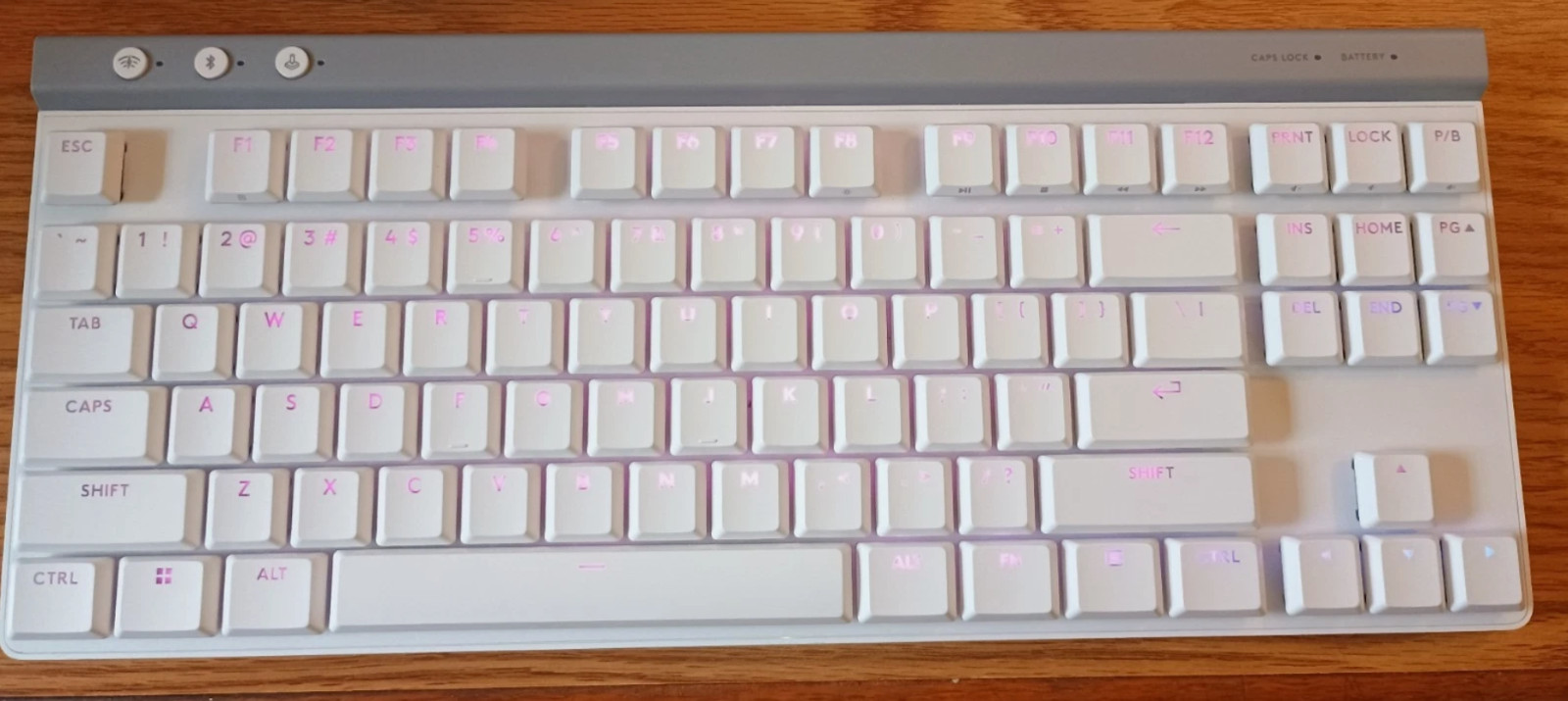 Logitech G515 LIGHTSPEED TKL Wireless Keyboard White – No Dongle No Cable