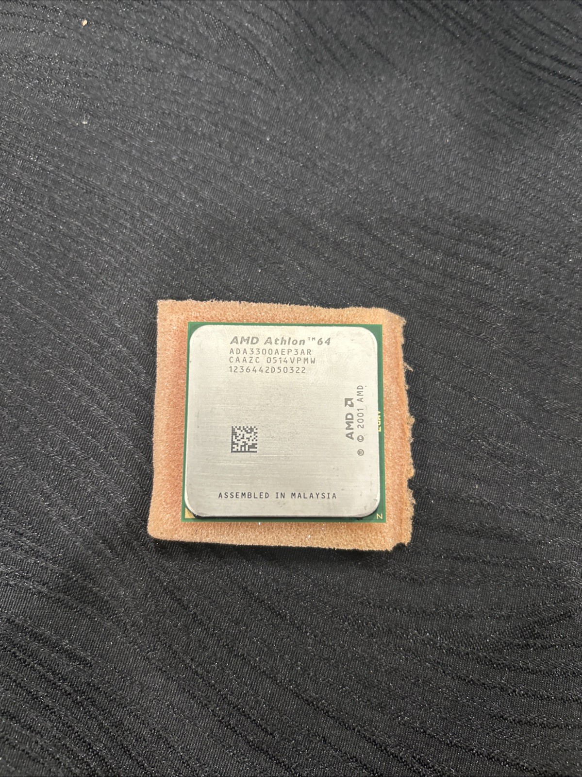 AMD Athlon 64 ADA3300AEP3AR ClawHammer Processor 2001