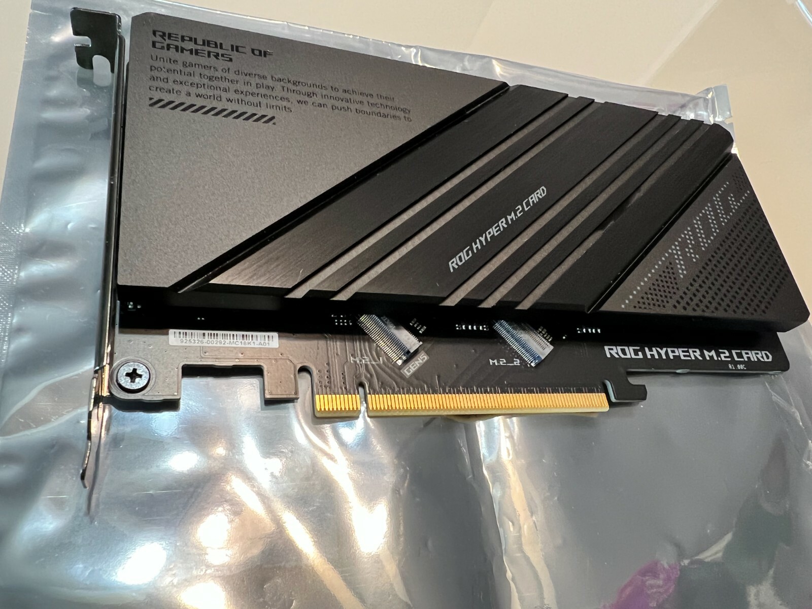 Asus Republic Of Gamers ROG HYPER M.2 CARD , ORIGINAL 