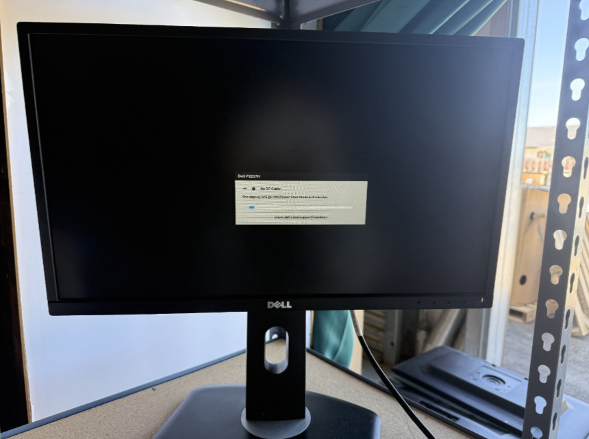 Dell Flat Panel Monitor, Model P2217H 21.5" WITH STAND