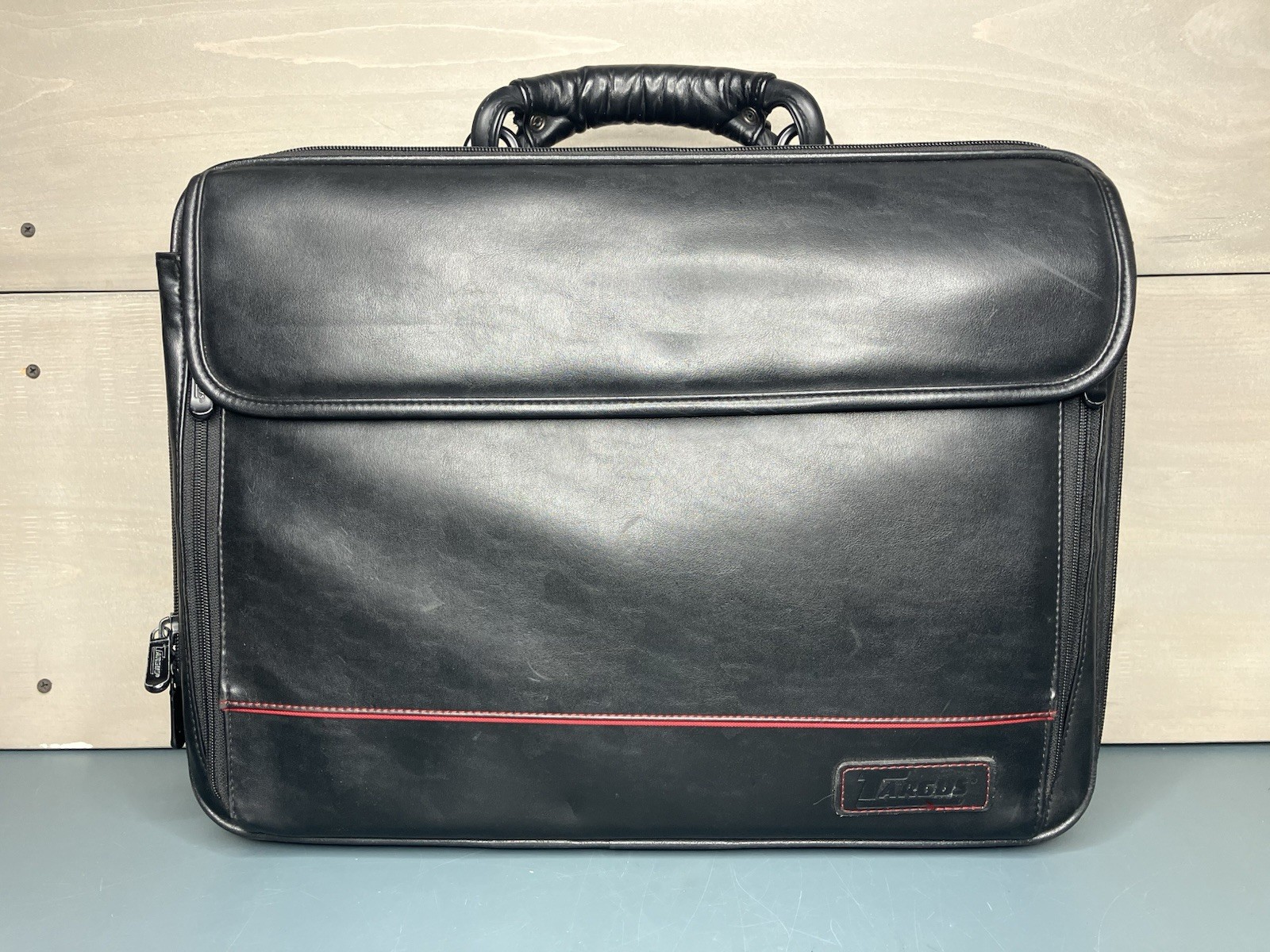 Targus Black Leather Laptop Briefcase Bag Expandable w/ Strap & Tag