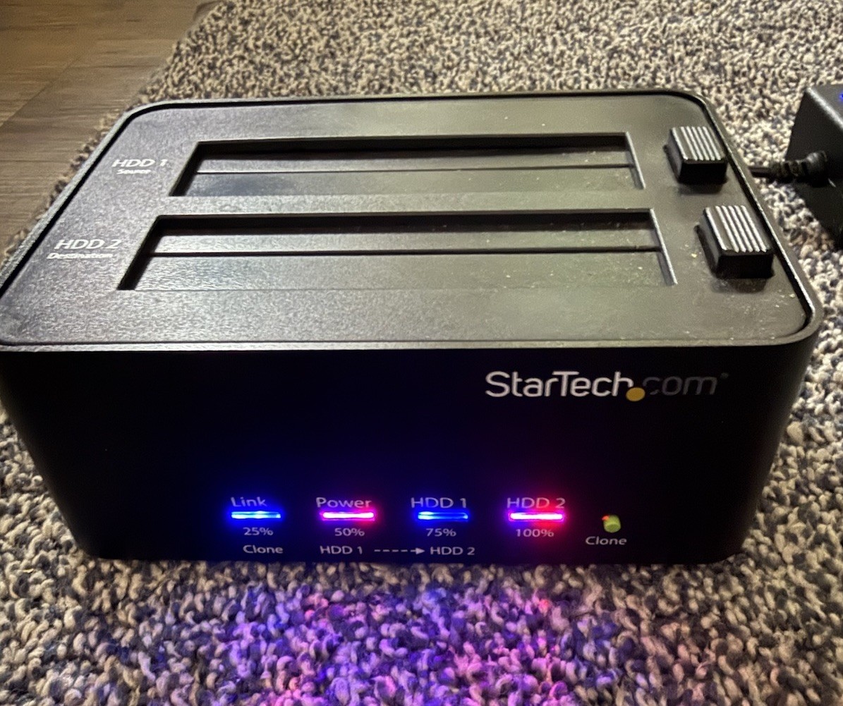 Startech Satdock Hard Drive Duplicator 2 Bay SATDOCK2REU3 & Power Supply