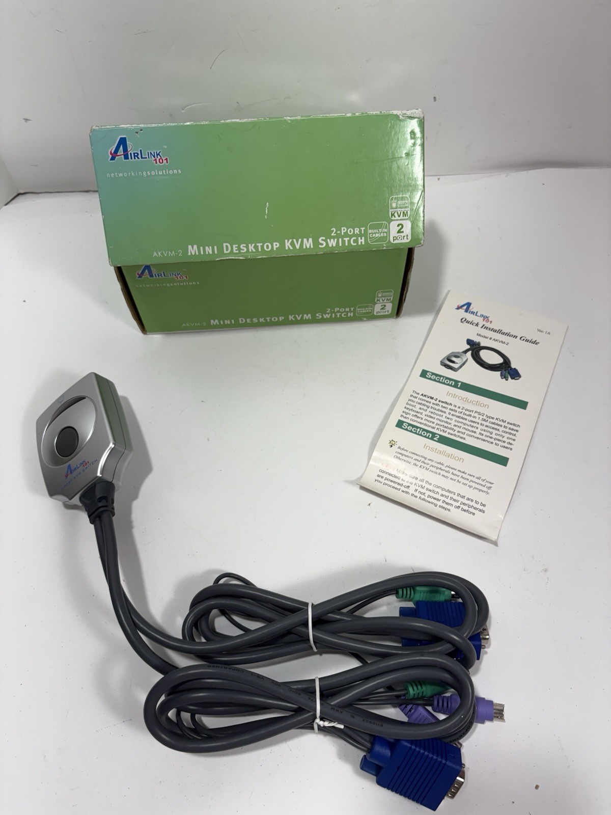 AIRLINK 101 2-PORT KVM SWITCH AND CABLES New On Box