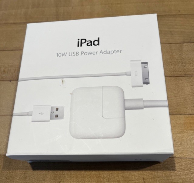 Genuine Apple Macintosh iPad 10W USB Power Adapter New In Sealed Box