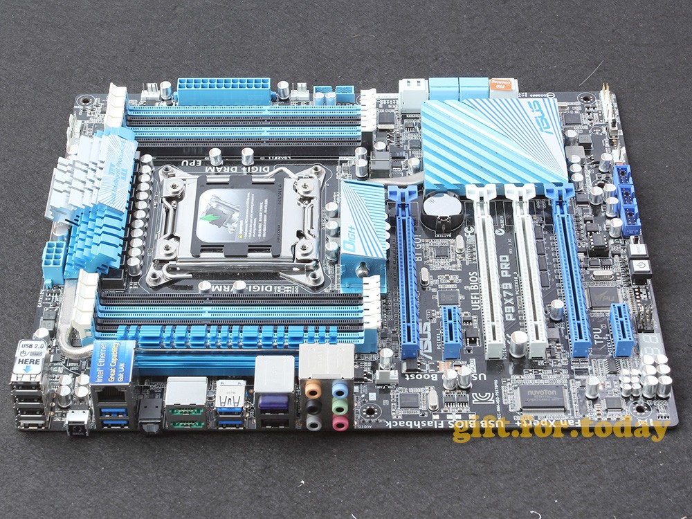 Original ASUS P9X79 PRO Intel X79 Motherboard LGA 2011 DDR3 USB 3.0 ATX