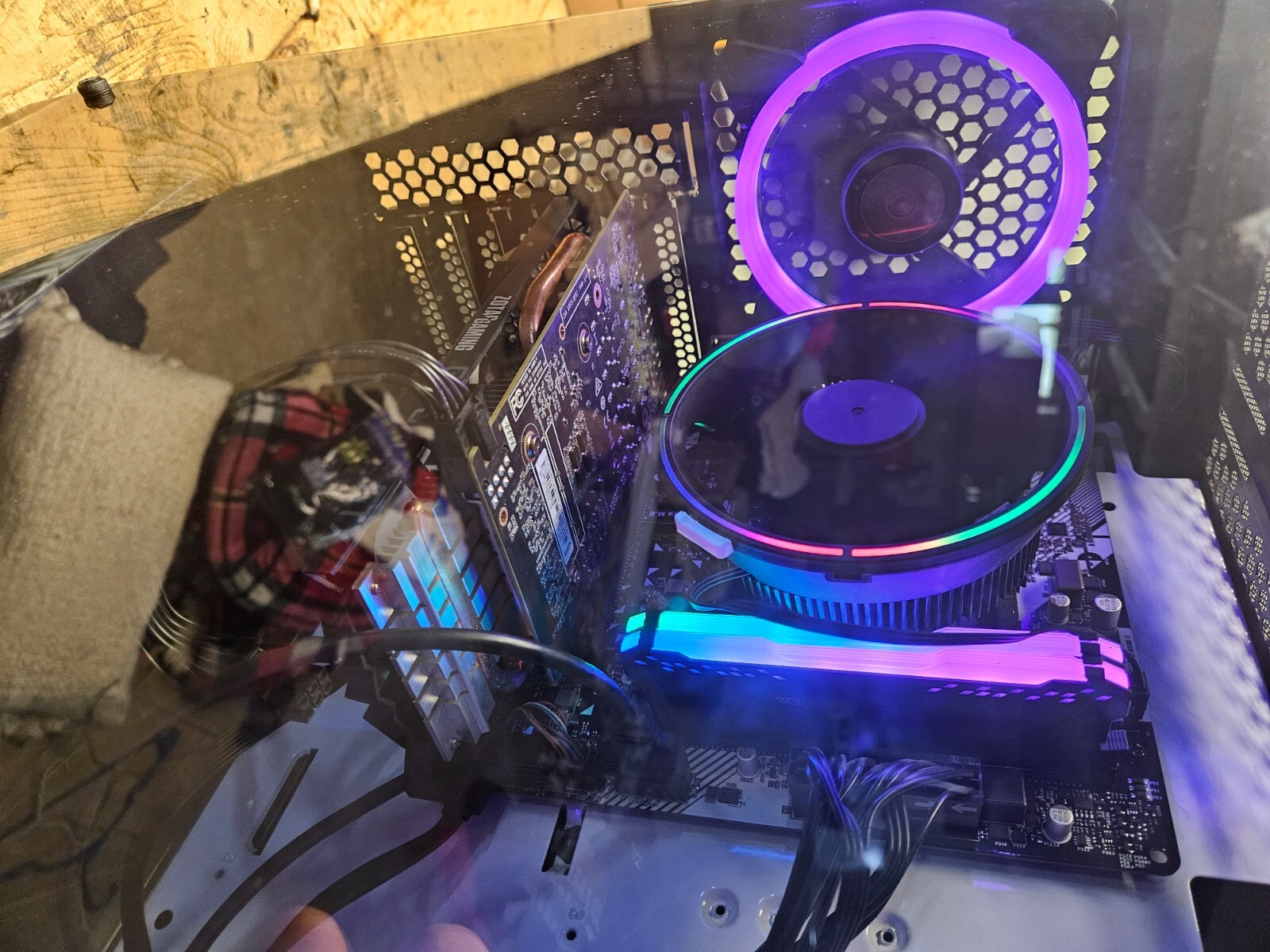 gaming pc desktop