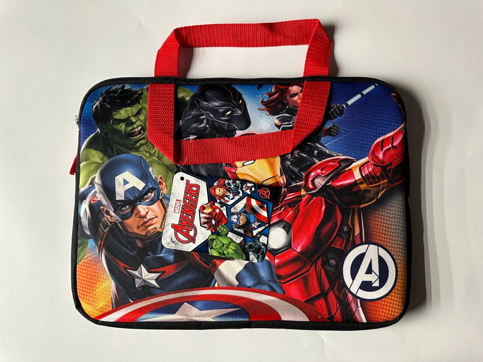 MARVEL's THE AVENGERS / PADDED NEOPRENE LAPTOP BAG / BRIEFCASE [NEW w/ TAG] 13x9