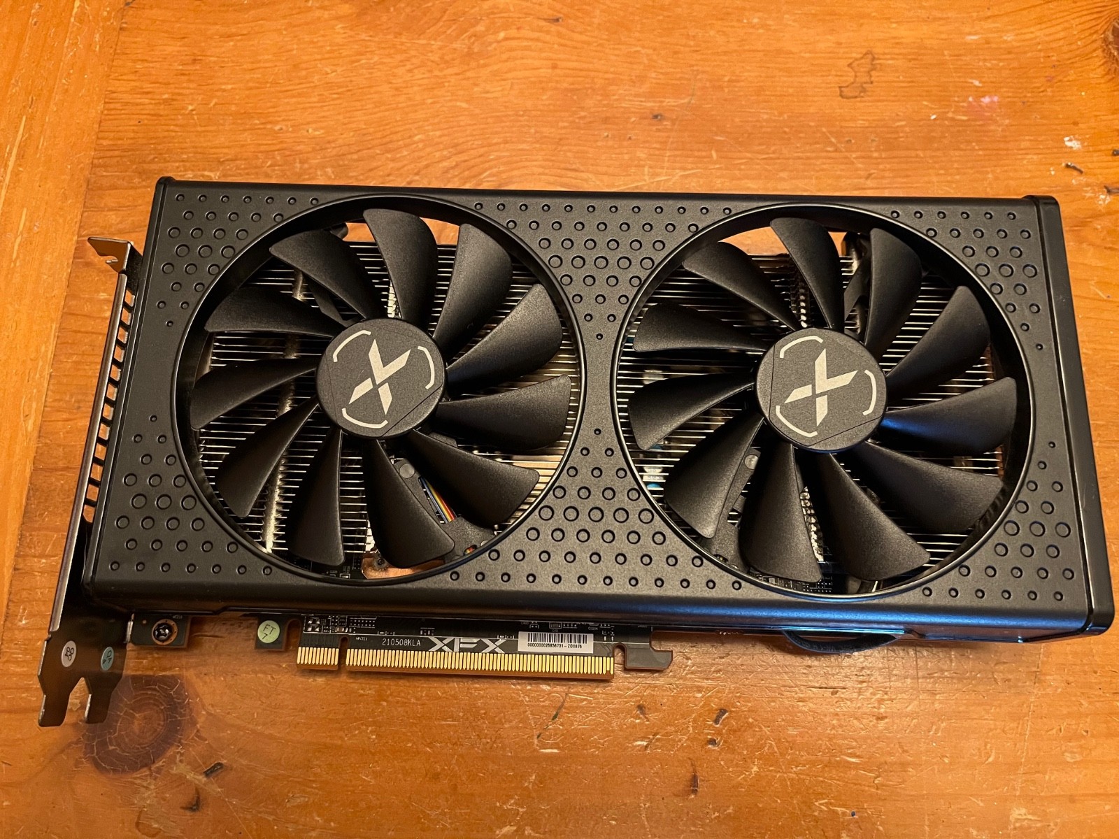 XFX Speedster SWFT 210 AMD Radeon RX 7600 Core Gaming 8GB GDDR6 Graphics Card