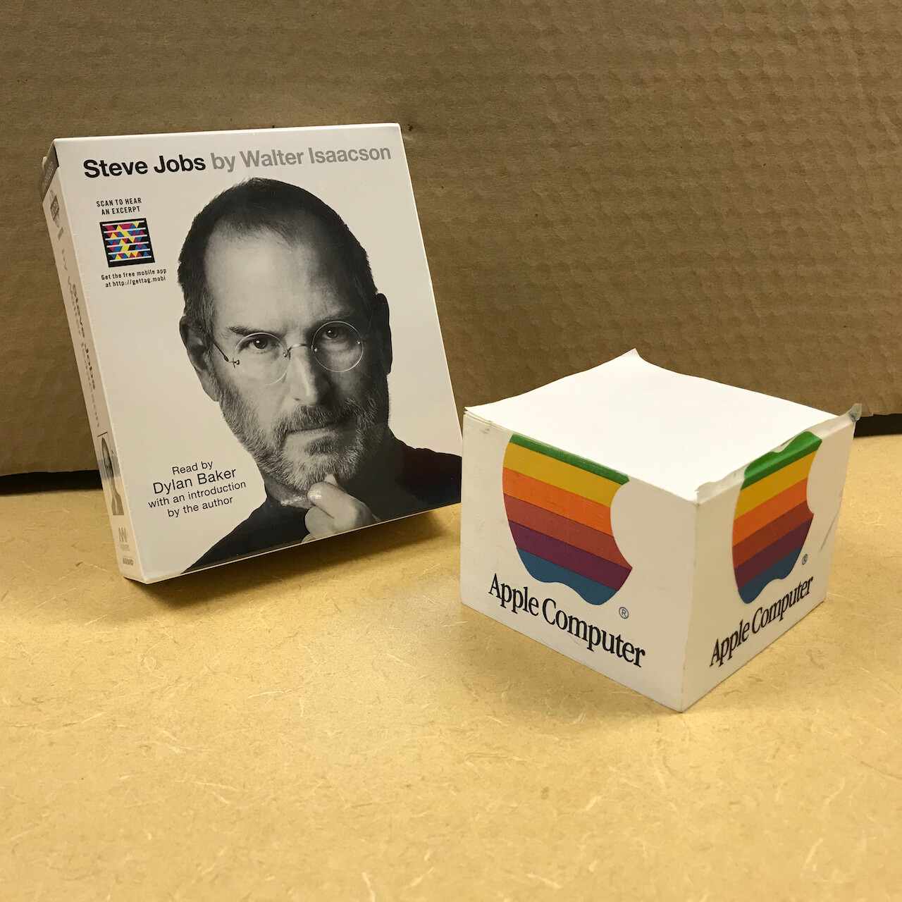 LOT: Apple Computer Note Block + NEW "Steve Jobs" AUDIOBOOK W Isaacson