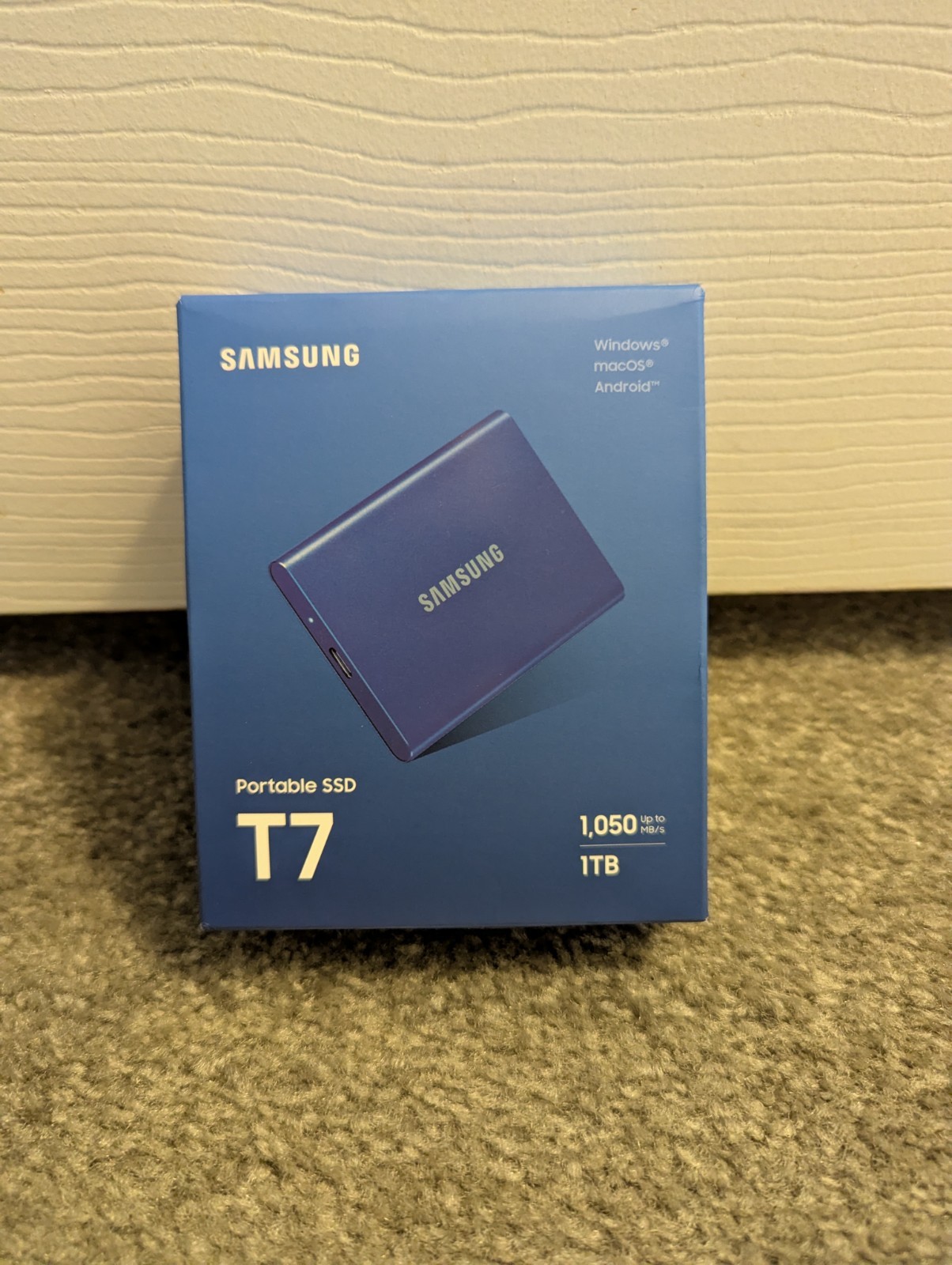 SAMSUNG T7 Portable 1TB SSD - Blue