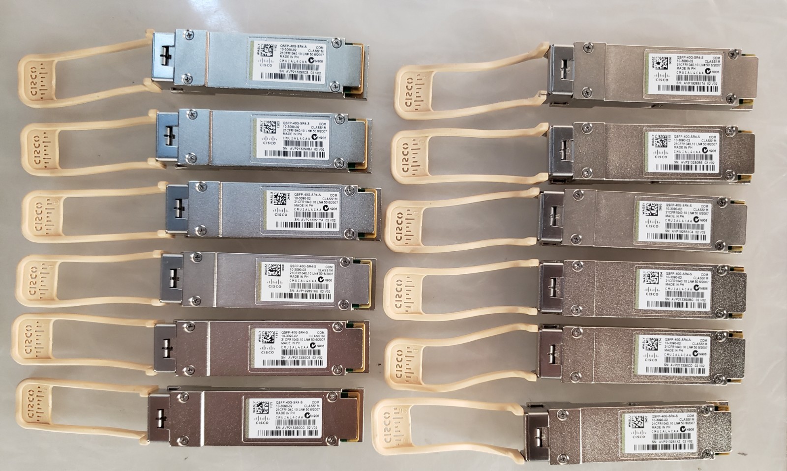 Lot of 12 OEM Cisco QSFP-40G-SR4-S 10-3090-02 40GBase-SR4 Transceivers