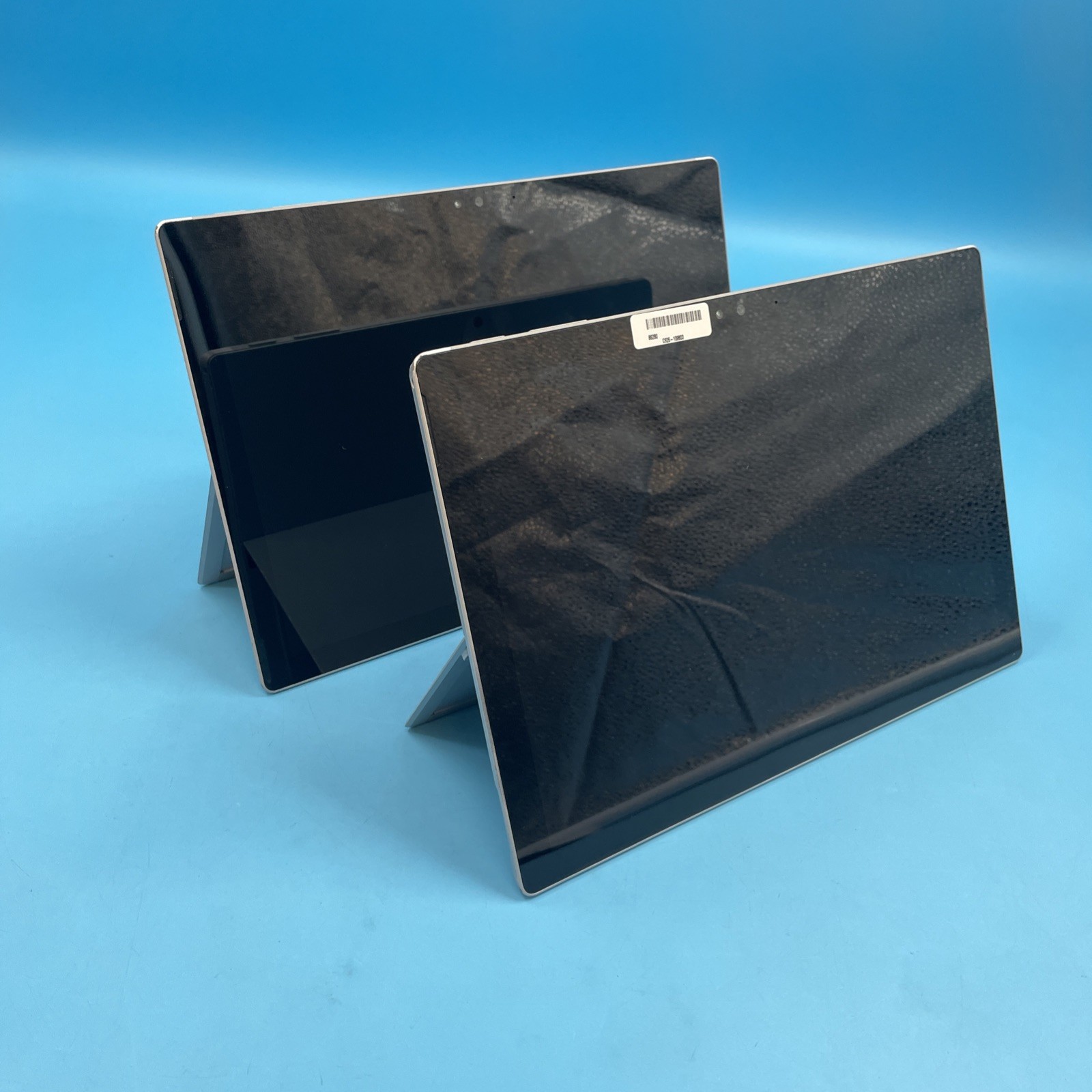 (LOT OF 2) Microsoft Surface Pro 4 | i7-6650U | 8GB RAM | 256GB SSD | NO OS