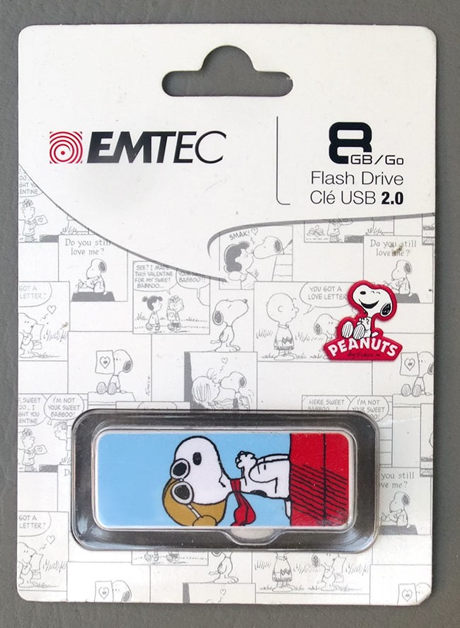 Emtec Snoopy Peanuts Flash Drive Flying Ace 8 GB USB 2.0 Sopwith Camel