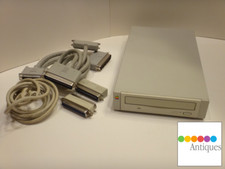 Apple External 24x CD-ROM SCSI Drive CD 300 Macintosh Mac M2710LL/A M0322 M3023 picture