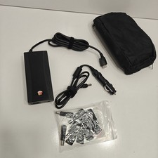 Targus APM62 90W Universal Laptop Power Adapter Wall Auto Air Tips Case picture