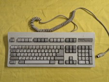 Honeywell 101WN Vintage Computer Keyboard 5-Pin DIN Model 101WN63S-1E TC picture