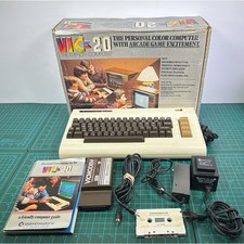 Commodore VIC 20  VICMODEM 1600 W Power Supply Powers On Original Box Manual picture