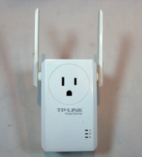 TP-link TL-WA860RE  Range Extender With Power Outlet picture
