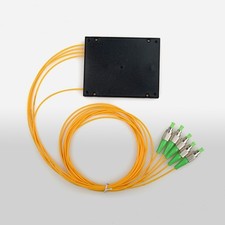 PLC1*4 pigtail fiber splitter FC/APC box fiber cable FTTH Fiber PLC Splitter 1X4 picture