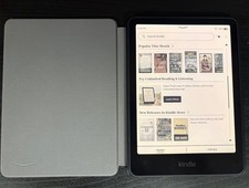 Kindle Colorsoft 2024 16GB W/ Case (Tested) Bundle picture