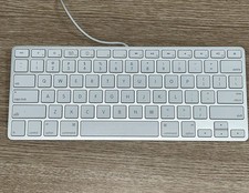 Apple Wired USB Keyboard A1242 Compact Aluminum White Mac Keyboard Genuine picture
