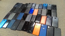 Lot of 44 Mixed Brand Smarphones that Power On in Various Conditions picture