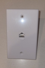 1 New Ethernet Wall Plate CAT6 1-Port RJ45 Single Gang Network Female White picture