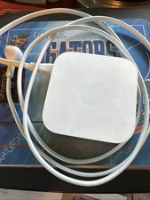 Apple AirPort Express Base Station (2nd gen) A1392 with AC Adapter - Free S/H picture
