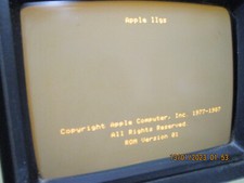 Apple IIGS Computer A2S6000  w/ Memory Expansion picture