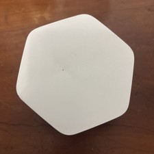 Xfinity xFi Pod 2nd Gen WiFi Extender model XE2-SG picture