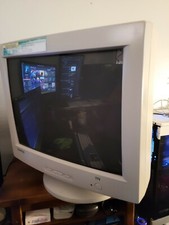 Samtron 77V VGA Vintage Gaming 17