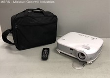 NEC VT670 Digital LCD Projector With Remote Case Power Cord Tested Working picture