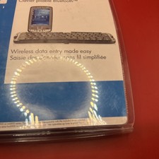 HP Bluetooth Foldable Keyboard (FA802AA#AC3) picture
