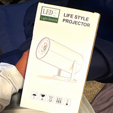 LED Desktop Lifestyle Projector Model - LED Display Technology, LED Light Source picture