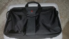 Swiss Gear WENGER Mainframe 17X12