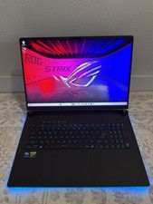 Asus ROG Strix Scar 18 240Hz (Core Ultra 9 275HX 32GB/2TB SSD RTX 5090) Laptop picture