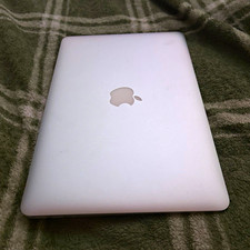 Apple MacBook Air 13
